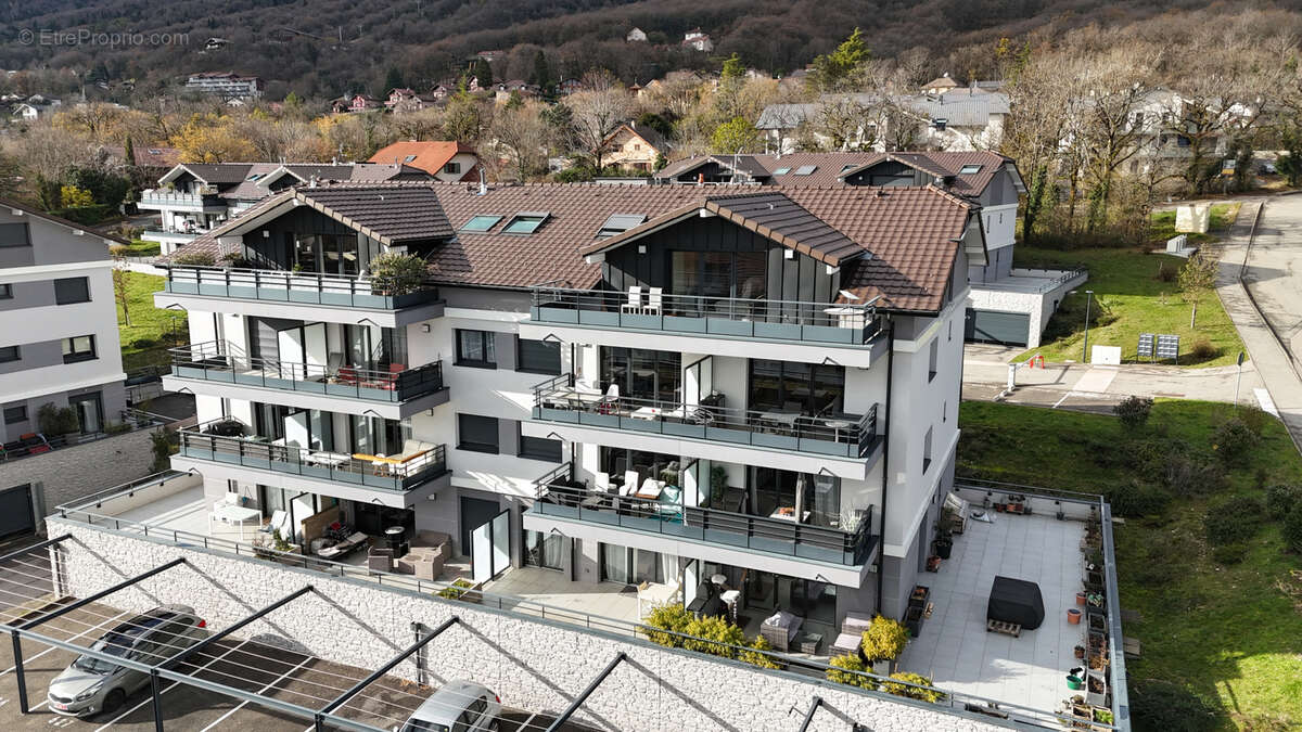 Appartement à CROZET