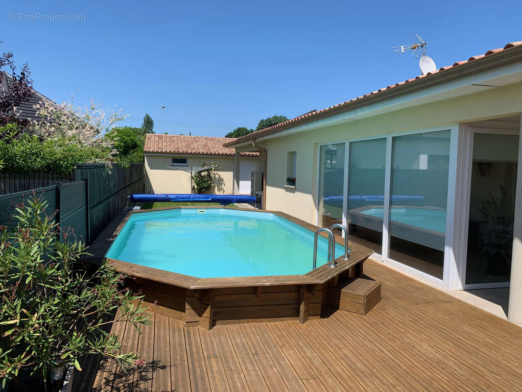 Maison à XERMAMENIL