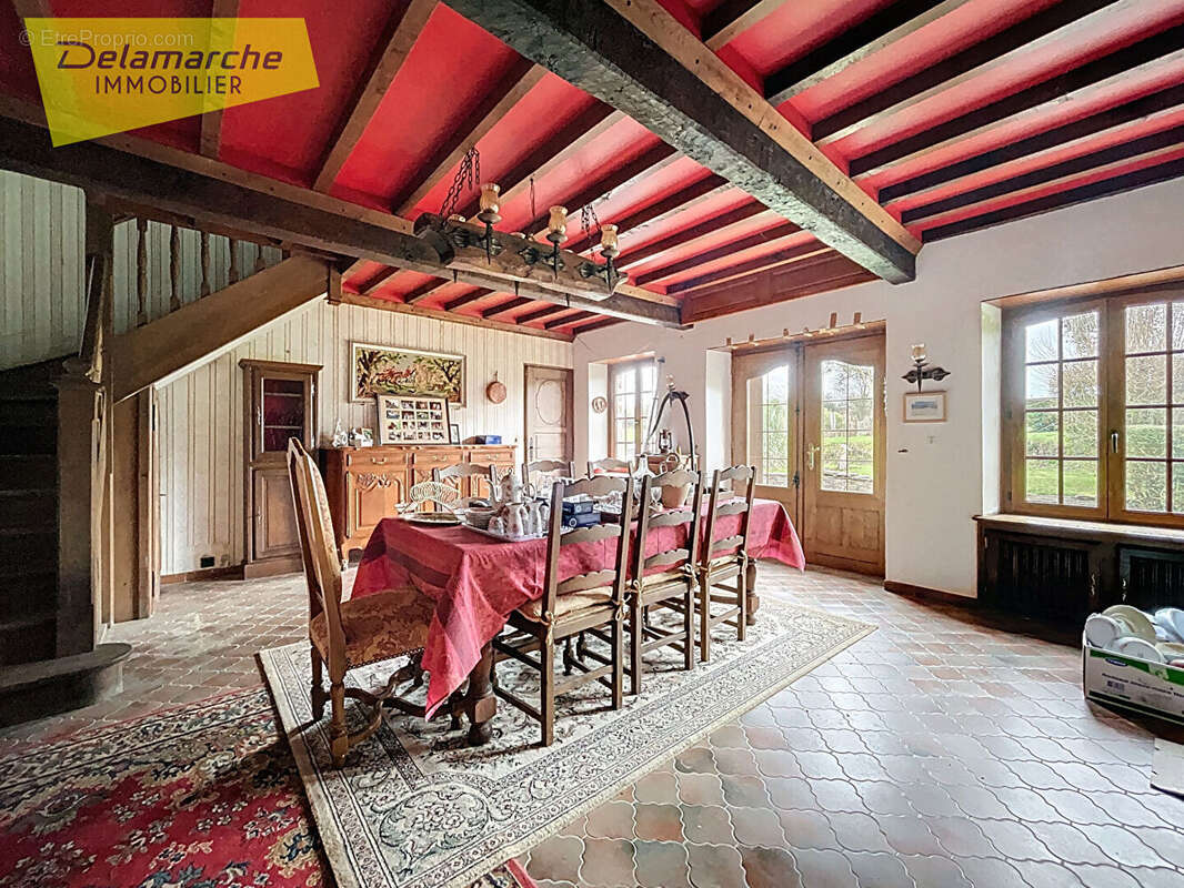 Maison à CHAMPREPUS