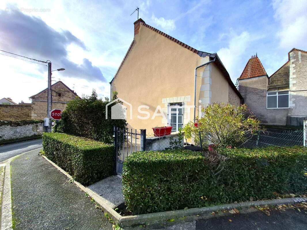 Photo 3 - Maison à DESCARTES