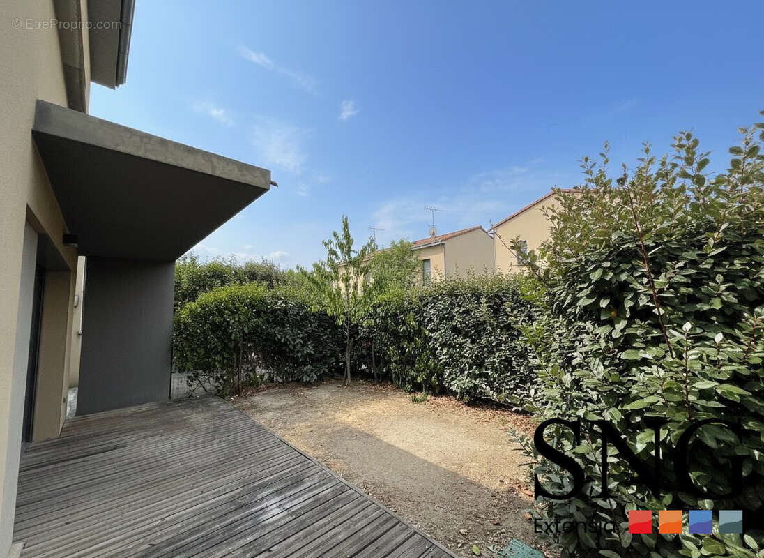 Maison 92 m² à Plaisance-Du-Touch  - photo 9