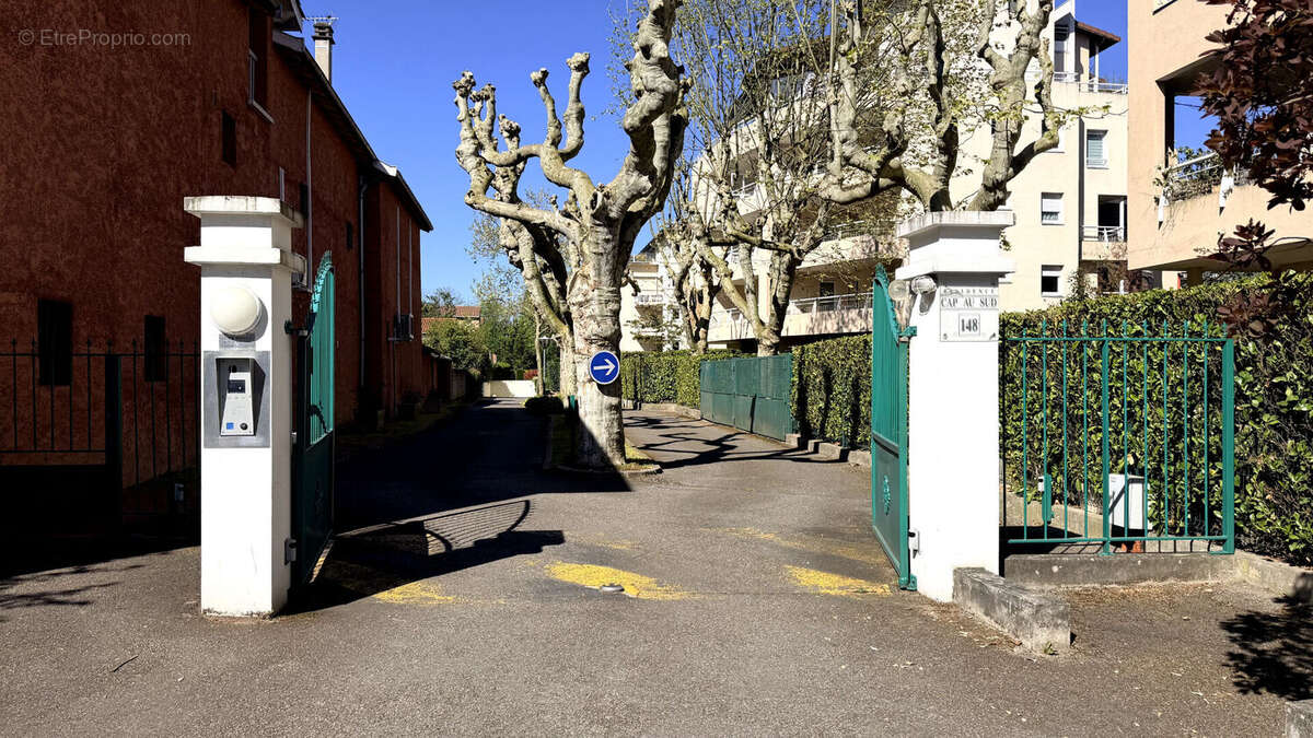 Appartement à TASSIN-LA-DEMI-LUNE