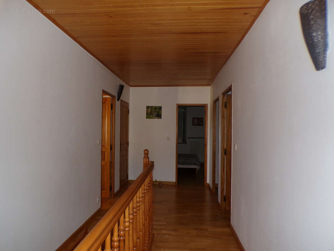 MAISON DE VILLAGE - 5 chambres de 167 m2 au coeur de Saint-Jeure-d'Andaure- Vue dégagée - photo 71