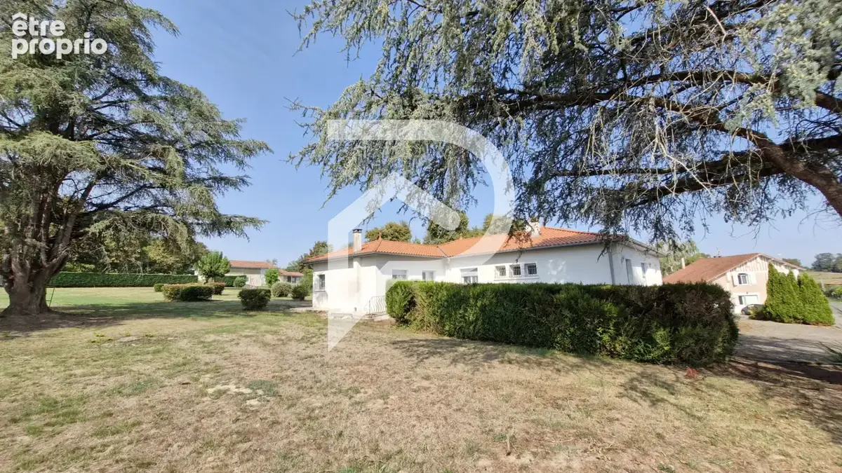 Maison traditionnelle 7 pièces 187 m², sur sous-sol total de 215 m², CAUPENNE - photo 2