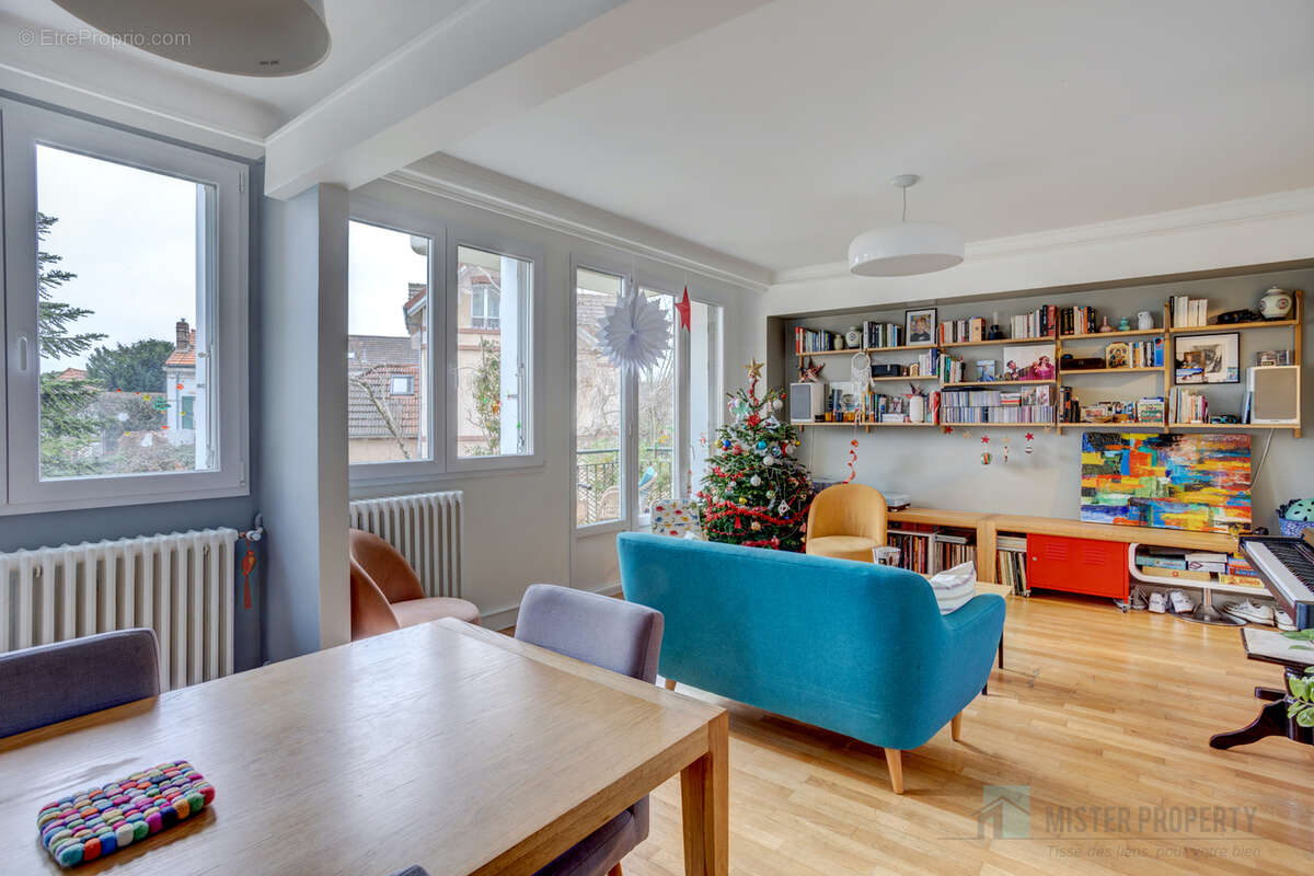 Appartement à RUEIL-MALMAISON