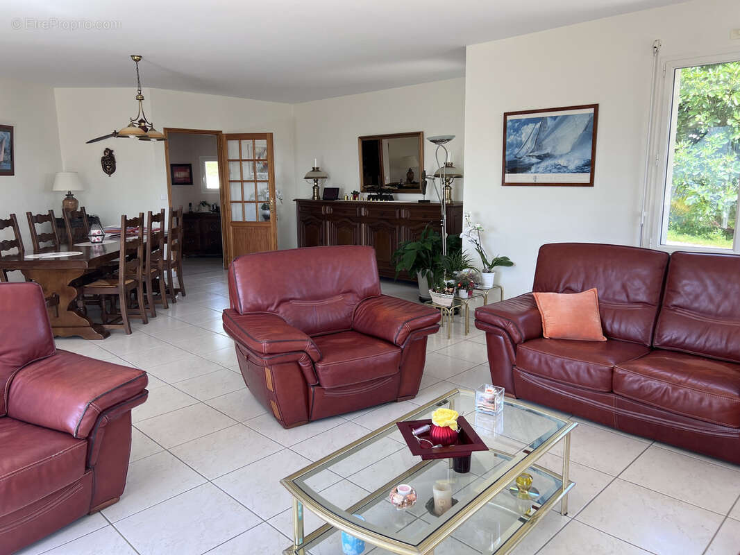 Erquy 22430, venez déposer vos valises dans cette belle maison avec très belle vue de 181 m2 - photo 5