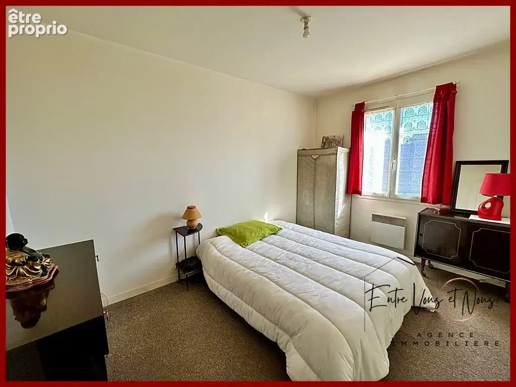 Maison 3 pièces 65 m² à vendre à Saint-Aigulin (17360) - photo 4
