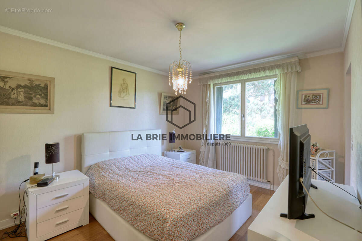 Maison à VILLECRESNES