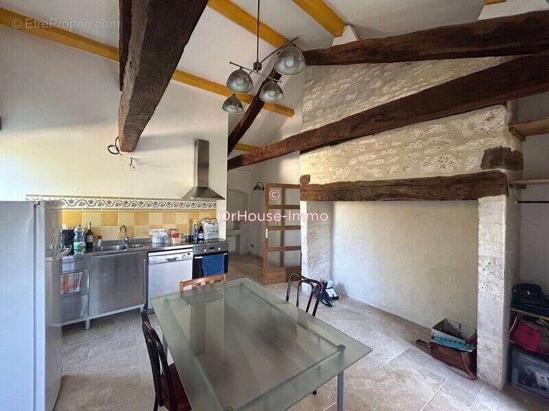Maison à CASTELNAU-MONTRATIER