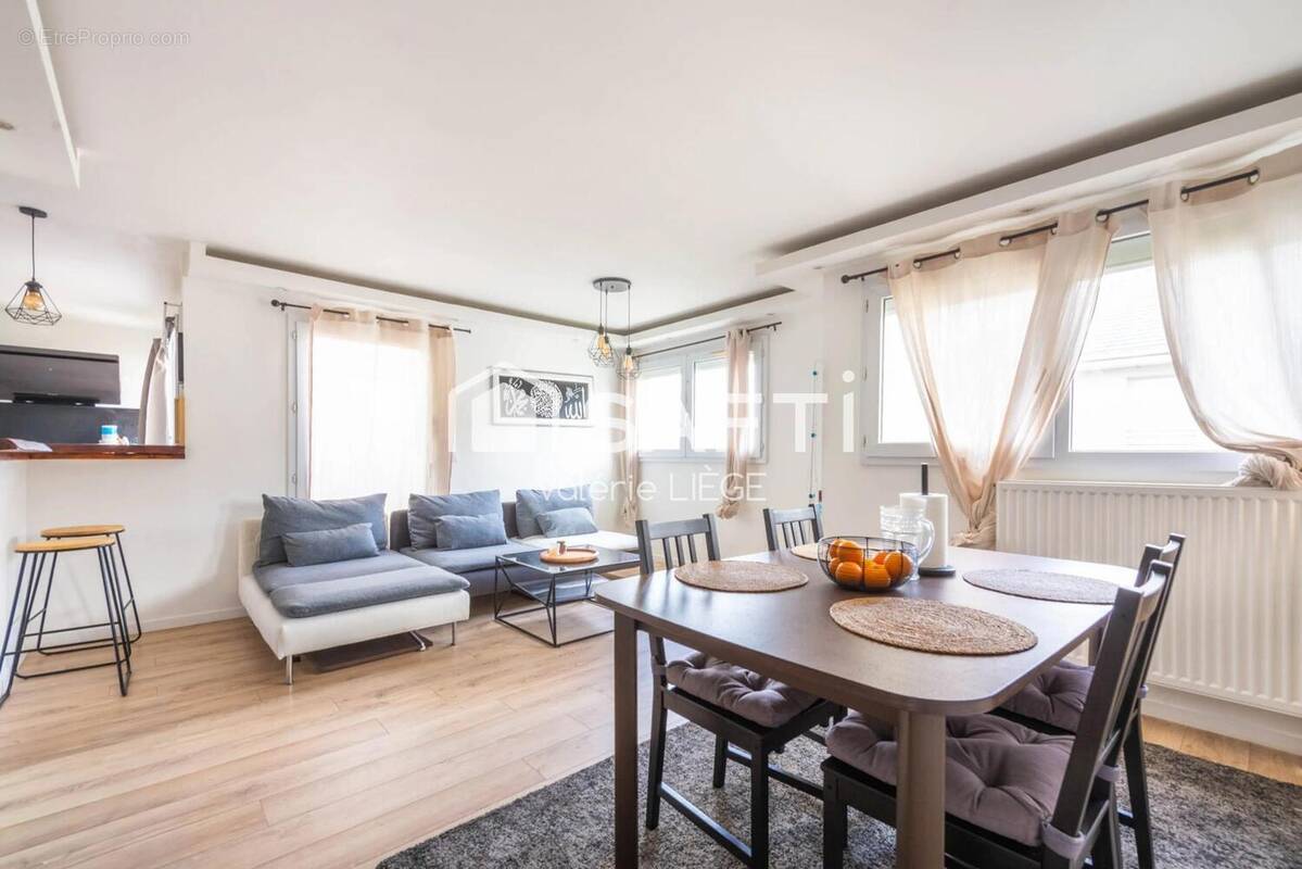 Photo 1 - Appartement à ACHERES