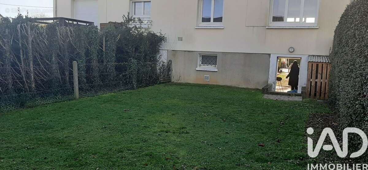 Photo 2 - Maison à SAINT-SEBASTIEN-DE-MORSENT