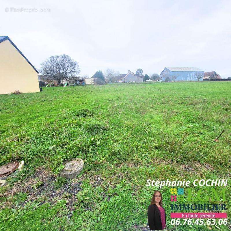 Terrain à EPUISAY