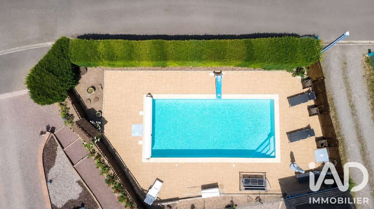 Maison 137 m² à Burnhaupt-Le-Bas  - photo 7