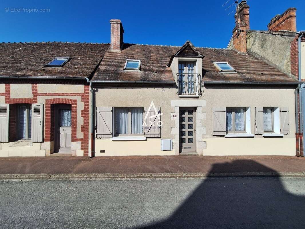 Maison à LA BUSSIERE
