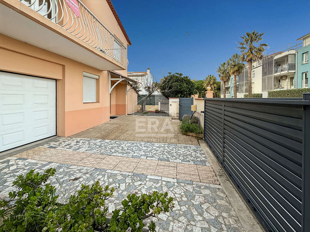 Maison à SAINT-CYPRIEN