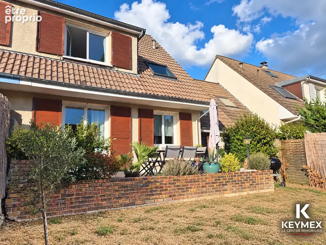 Maison 90 m2, 5 pièces SAINT-MARTIN-DU-TERTRE - photo 1