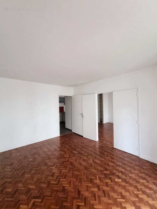 Appartement à VERSAILLES