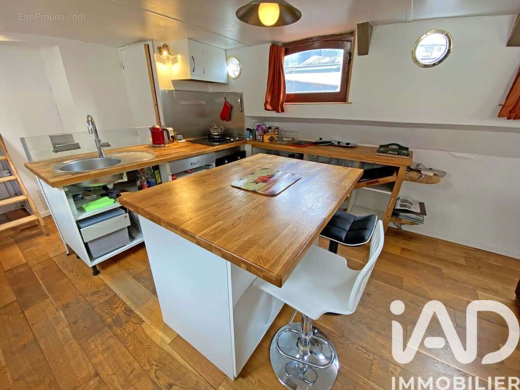 Photo 7 - Appartement à VILLENEUVE-LA-GARENNE