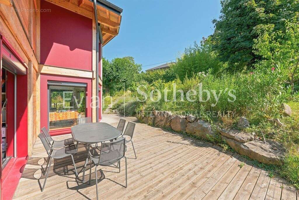 Neuvecelle, Maison contemporaine en ossature bois de 228 m² habitables. - photo 20