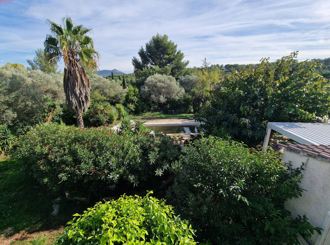 Maison à LA FARLEDE