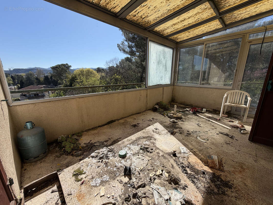 Appartement à CABRIES