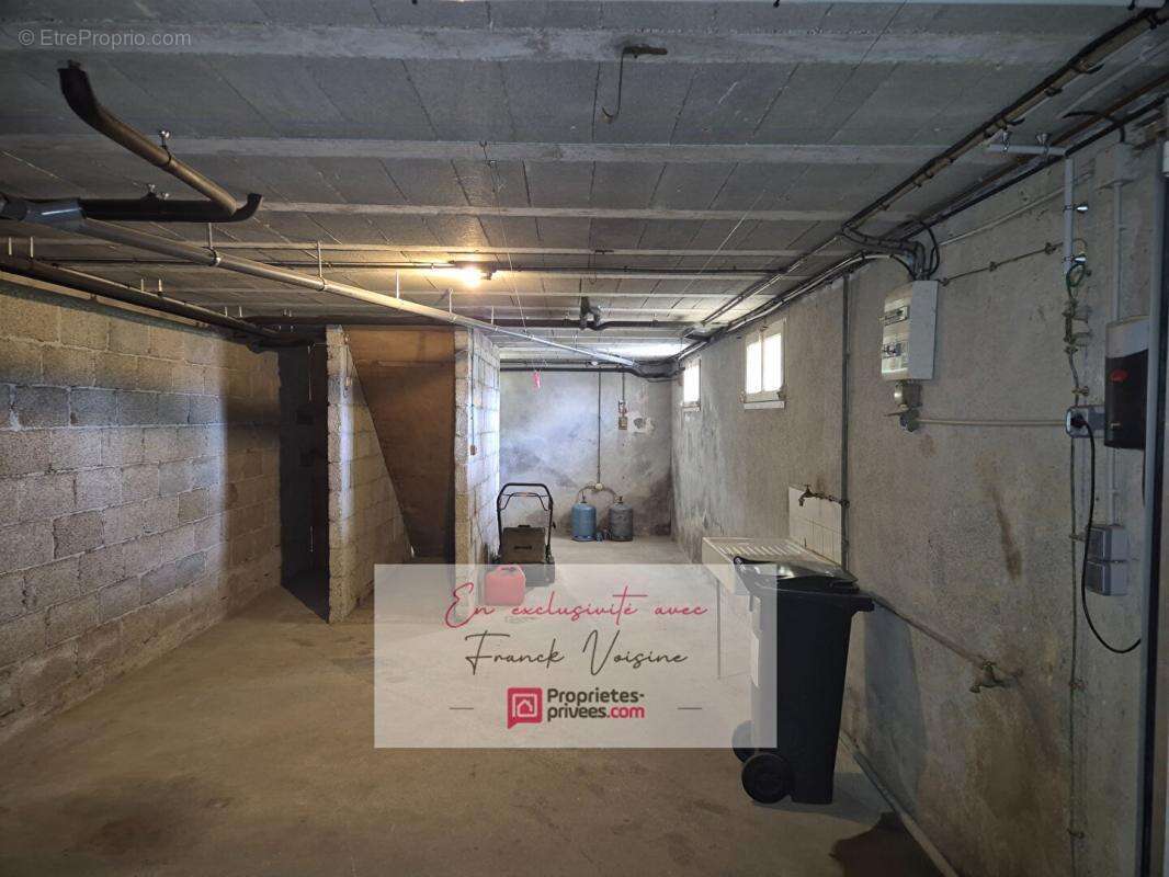 A VENDRE en Exclusivité à Saint Prouant, maison de 93 m2 avec 3 chambres sur une parcelle de 1090 m2 - photo 17