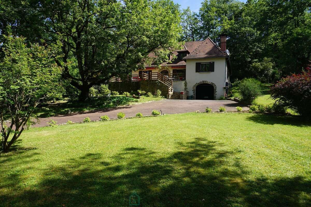 Maison à SAINT-JEAN-DE-COLE