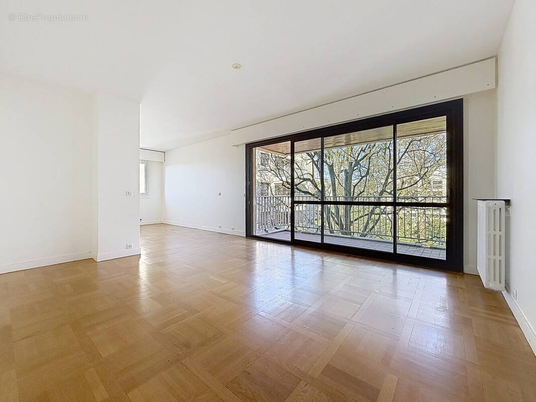 Appartement à GARCHES