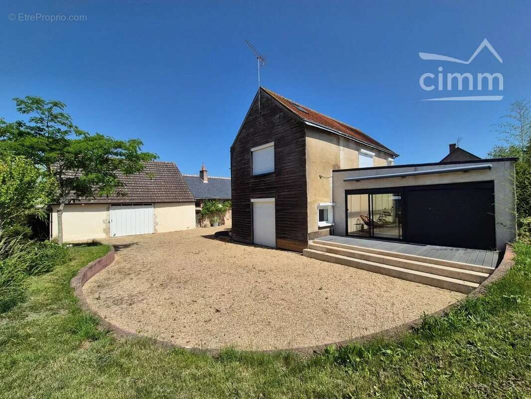 Blois à vendre Maison 3 chambres avec piscine - photo 13