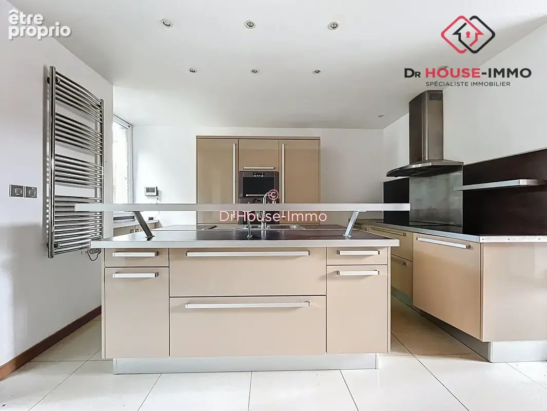 Maison 5 pièces 175 m² à vendre à Perigueux (24000) - photo 4