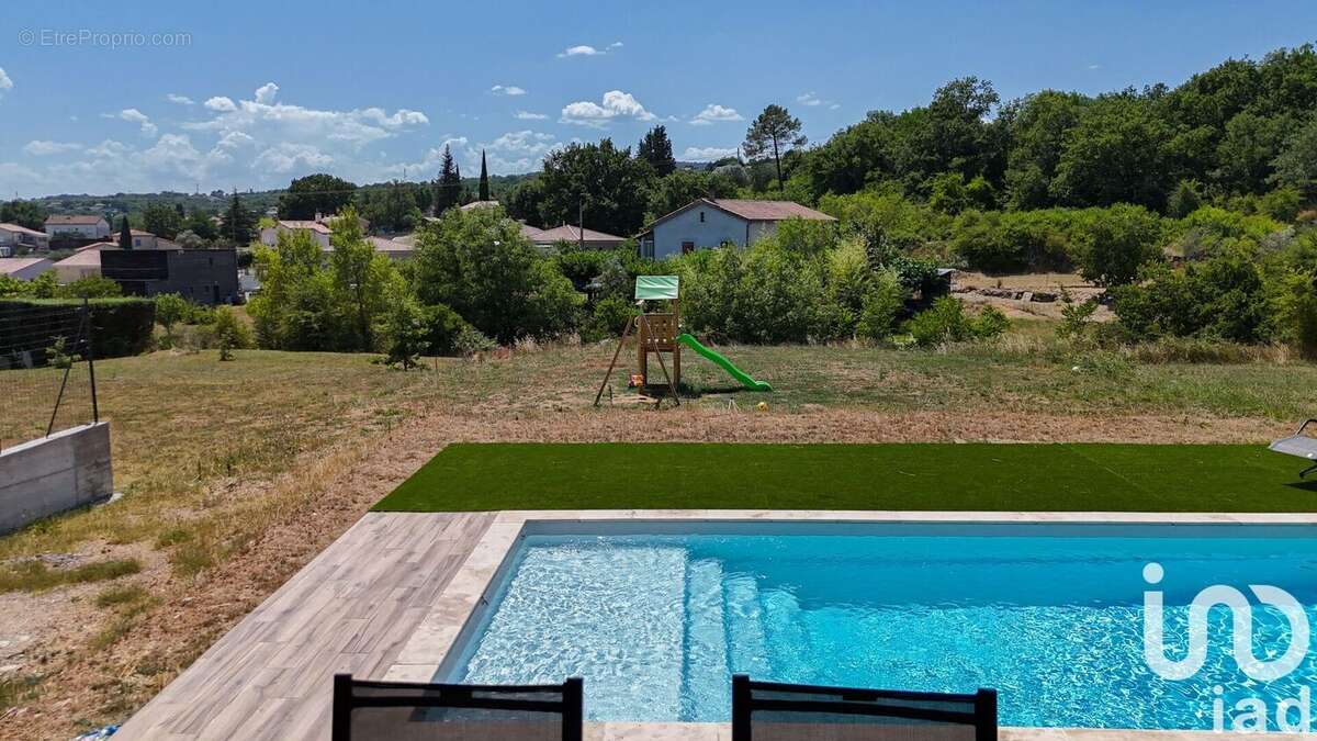 Photo 6 - Maison à SAINT-ETIENNE-DE-FONTBELLON