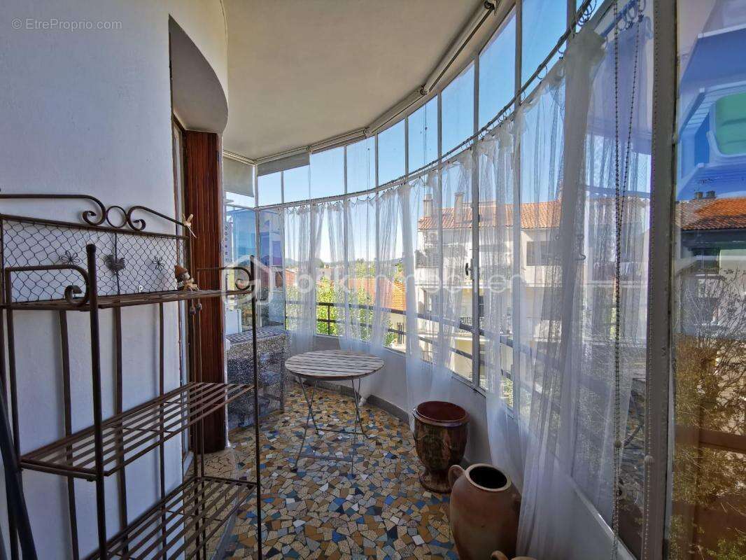 Appartement à SALON-DE-PROVENCE