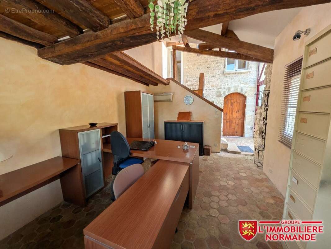 Corps de ferme 7 pièces 182m² - photo 17