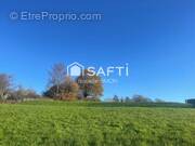 Photo 1 - Terrain à BEUTIN