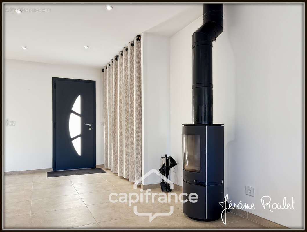 Maison à vendre 4 pièces 3 chambres Terrain 760 m² avec garage VILLIERS (86) - photo 6