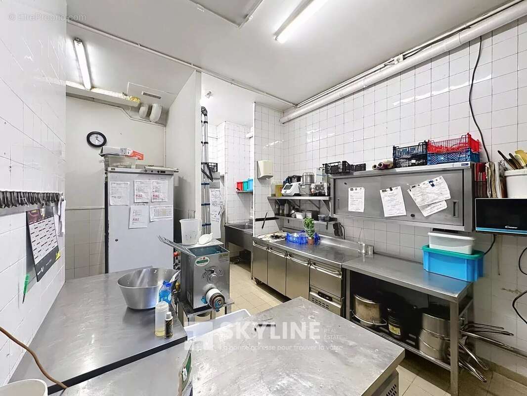 Commerce à MARSEILLE-2E