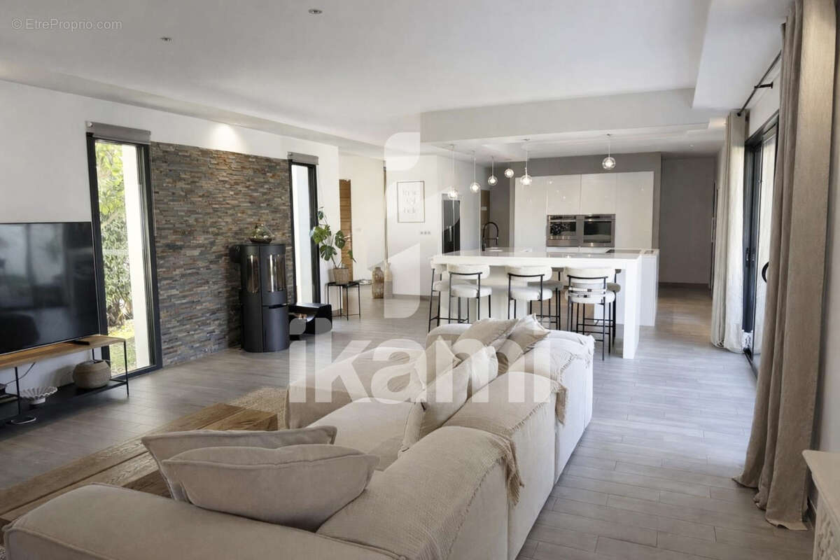 Maison à LANSARGUES