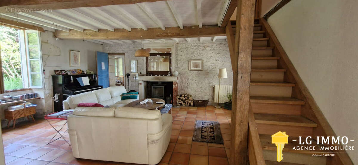 Maison à SAINT-FORT-SUR-GIRONDE