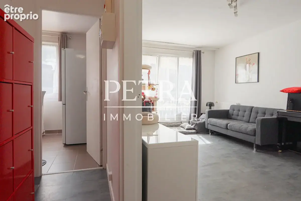 Appartement à L'HAY-LES-ROSES