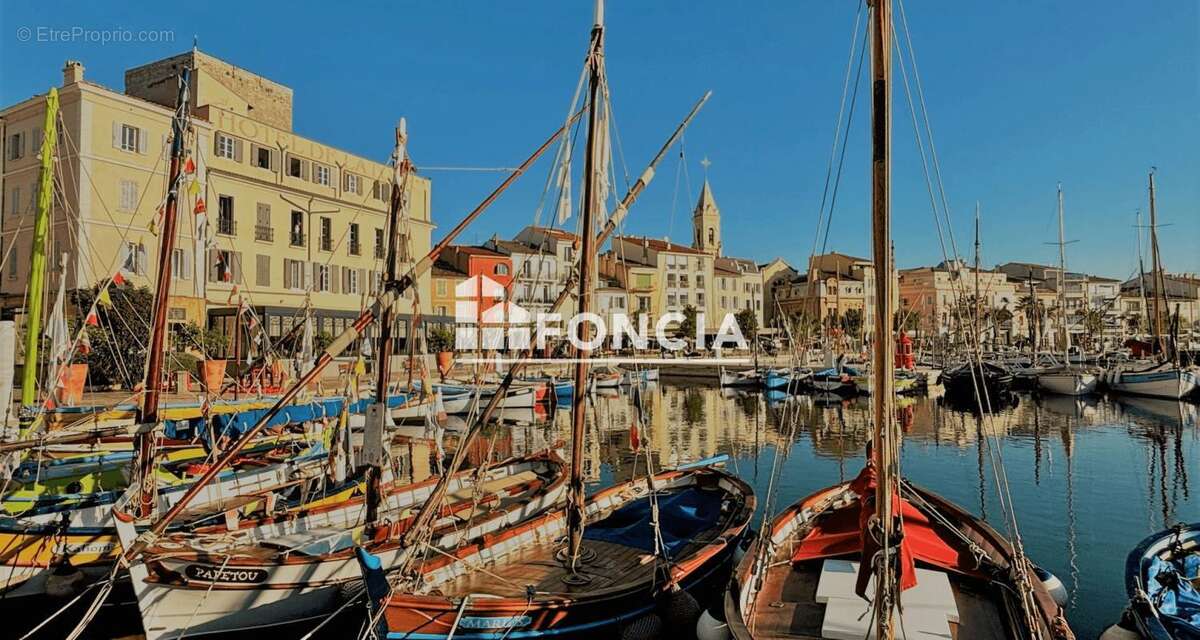 Appartement à SANARY-SUR-MER