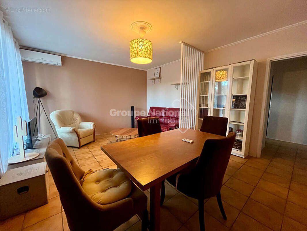 Appartement à VEDENE