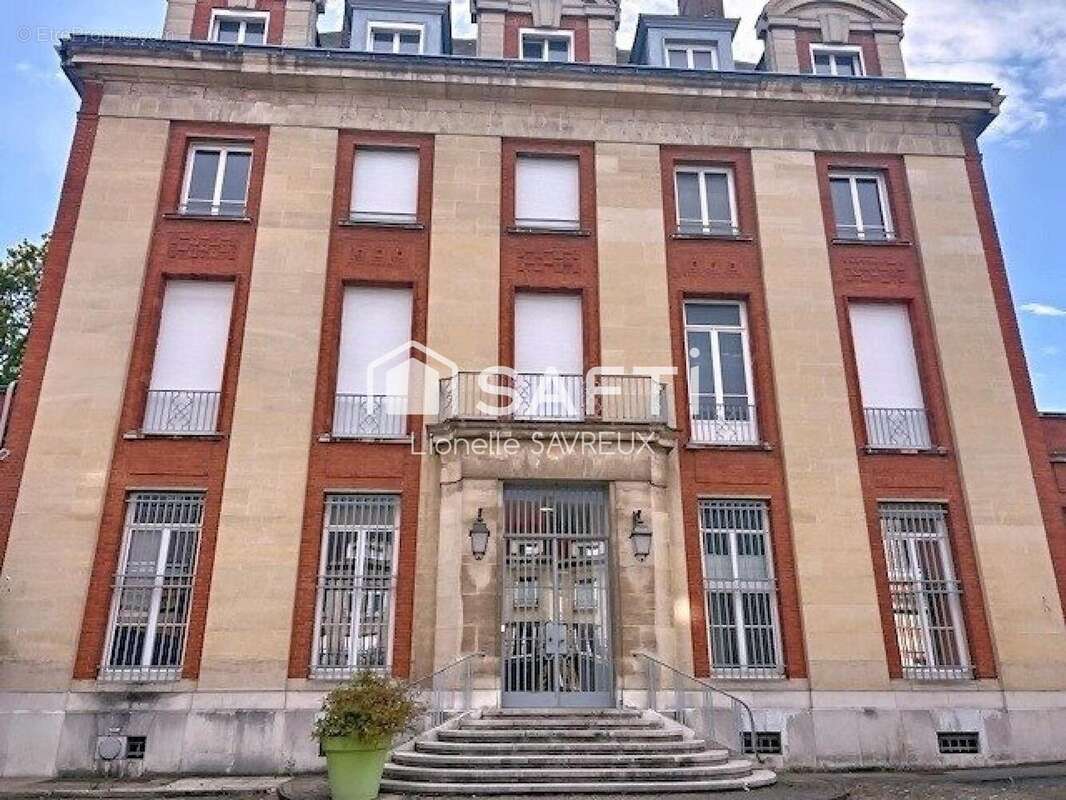 Appartement 60 m² à Douai  - photo 2