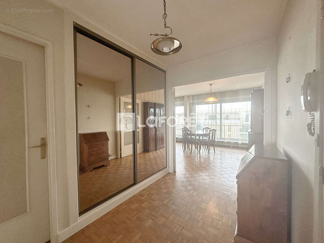 Appartement à JUVISY-SUR-ORGE