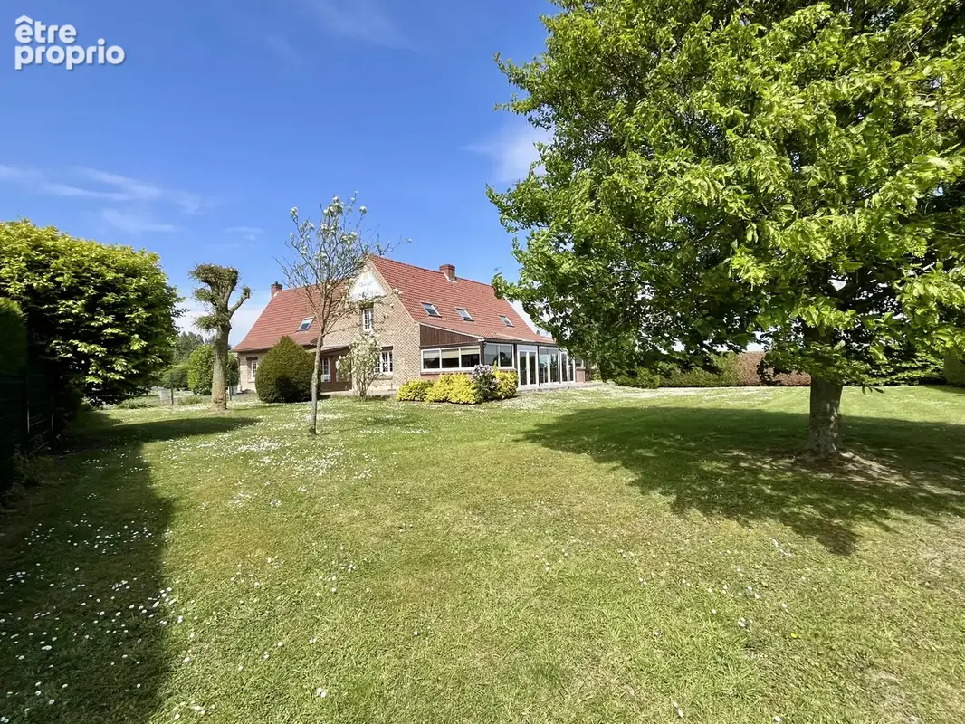 EXCLUSIVITÉ Ancien corps de ferme rénové   Plus de 300 m2 habitables sur 5 000 m2 de terrain - photo 11
