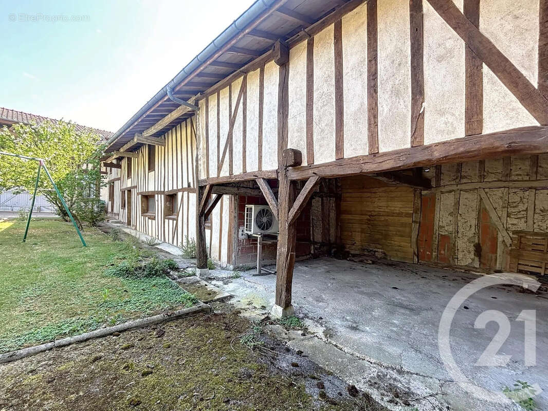 Maison à SAINT-AMAND-SUR-FION