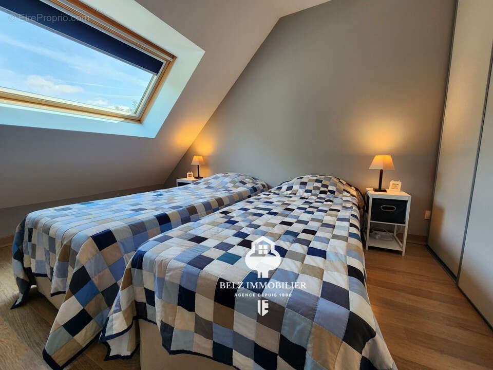 56400 Maison Ploemel contemporaine 4 chambres dont 1 en rdc garage TRES BON ETAT Jardin de 469m² - photo 13