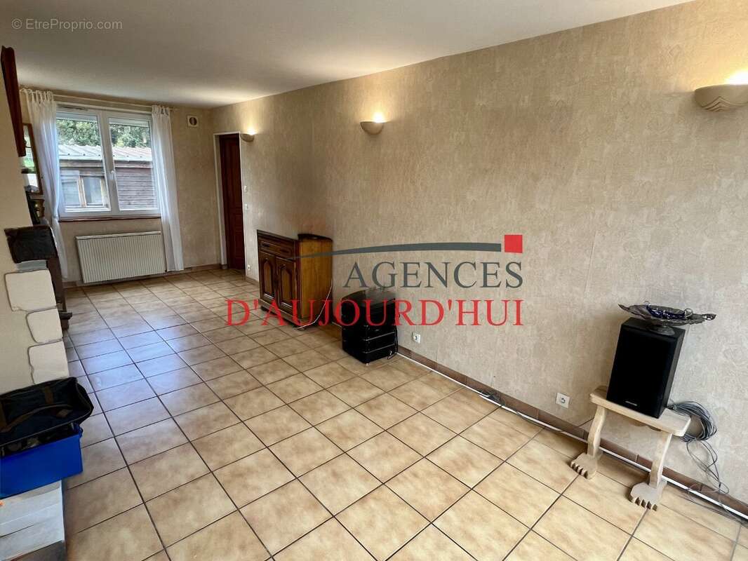 Maison à VILLERS-BOCAGE