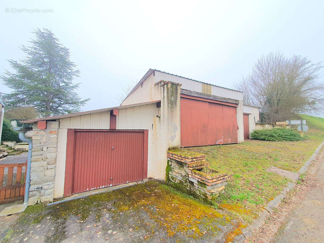 Maison Enfonvelle 160m2 habitables 2 chambres 1342m2 terrain sans vis à vis - photo 11