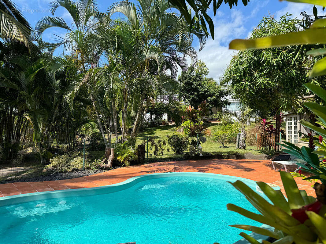 Maison à SAINT-DENIS