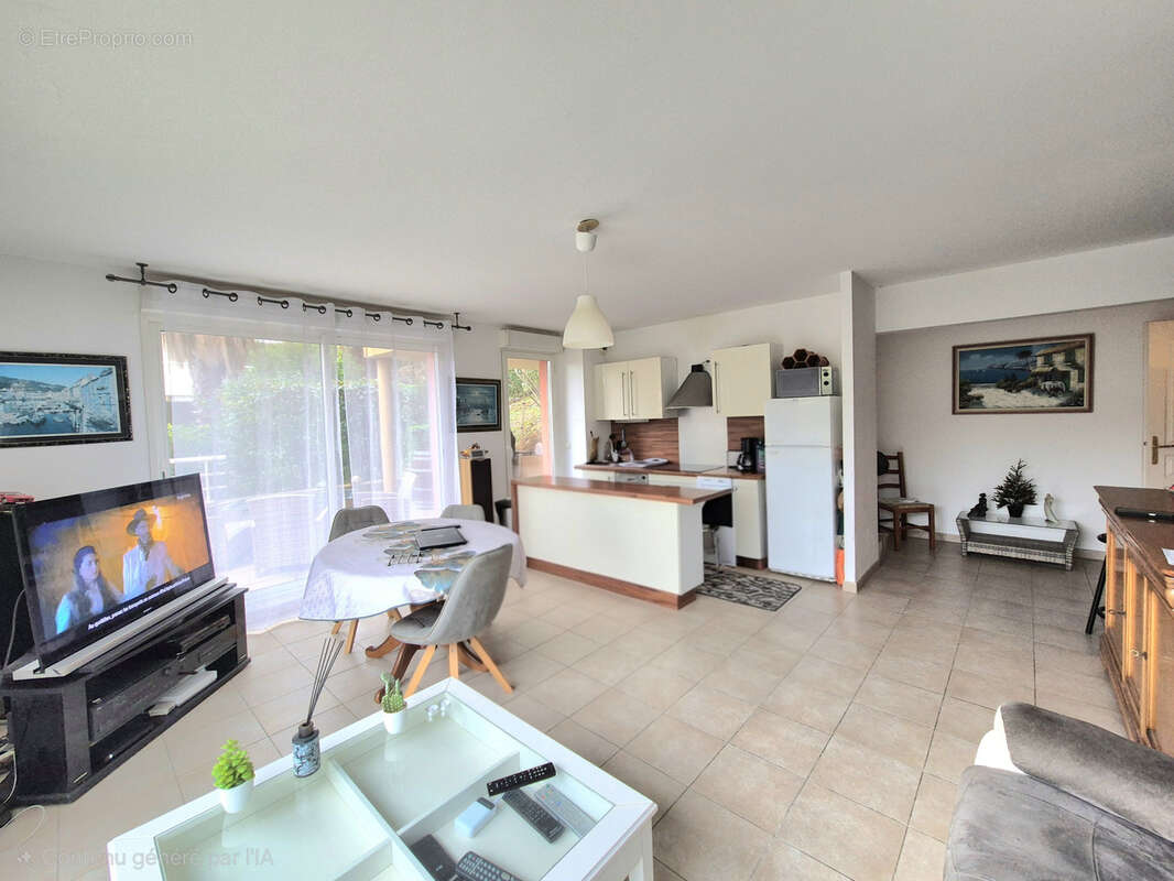 Appartement à HYERES